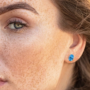 _srebrne_kolczyki_z_swiss_blue_topaz_owal_male_03.jpg